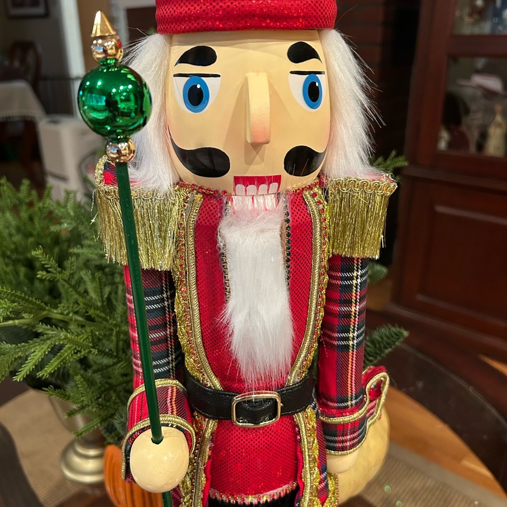 Neiman Marcus Red and Gold Nutcracker with Green Accents - Picture 3 of 14